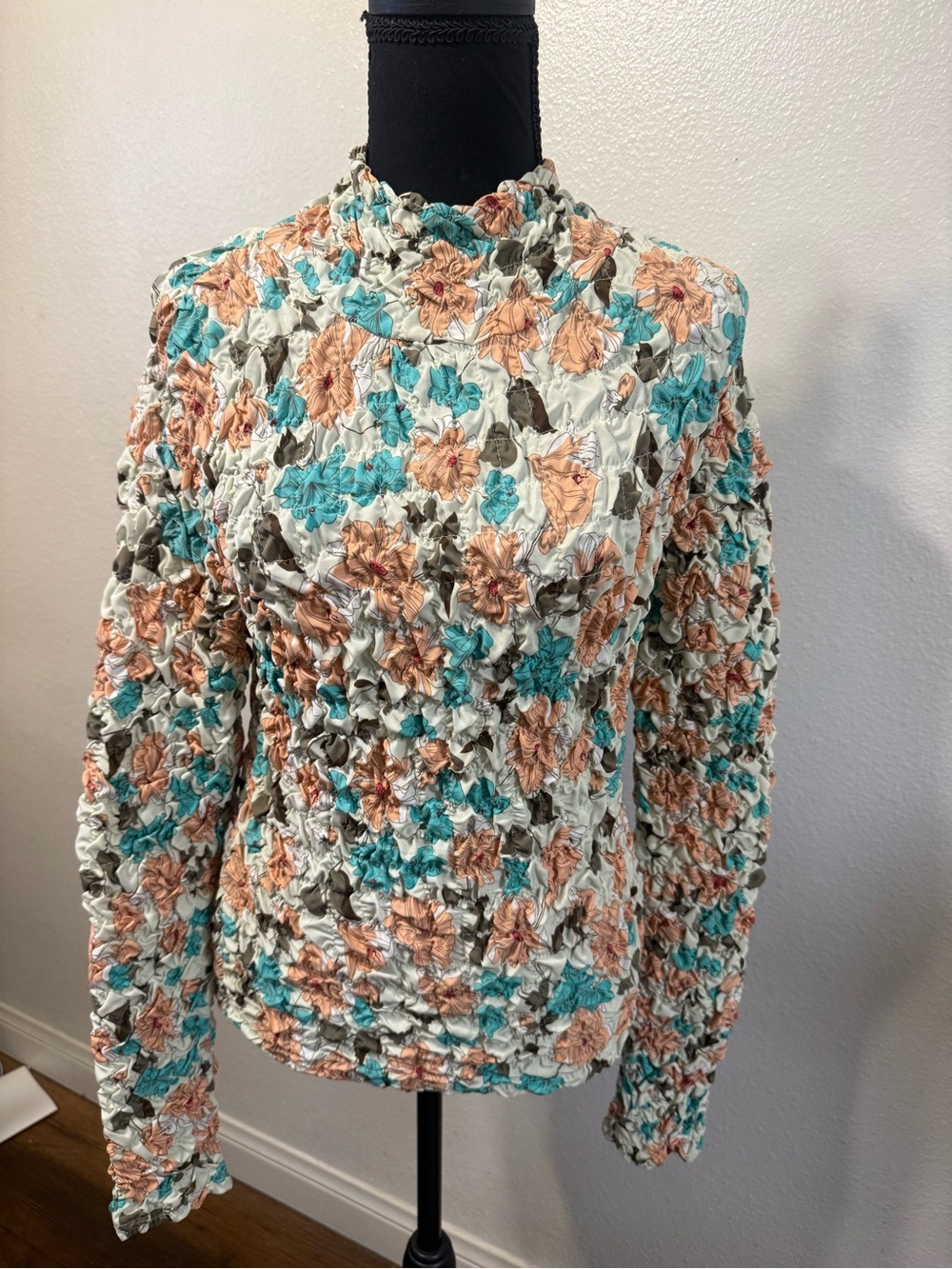 Anthropologie Dolan Ruched Long-Sleeve Top in Ivory, Peach & Teal